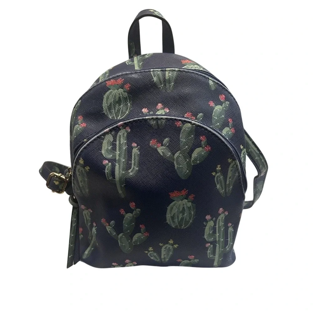 arizona mini backpack Saguaro – Summer and Rose colored emblem mini llama backpack Arizona Jean